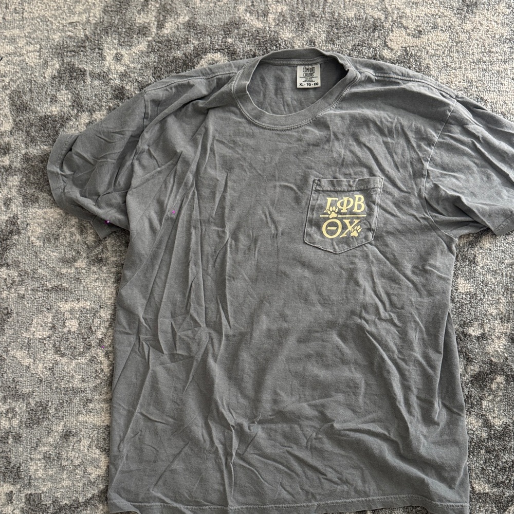Gray Graphic Men's T-Shirt